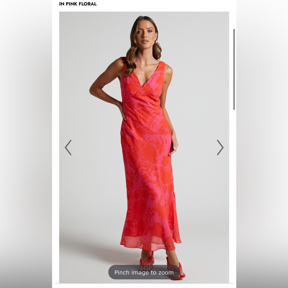 NWT Jodie Pink Floral Showpo Dress